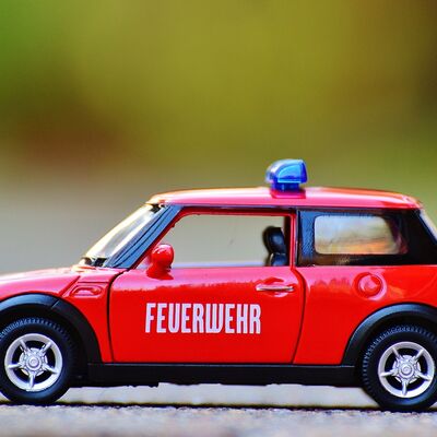 Feuerwehr-Spielzeug-Auto